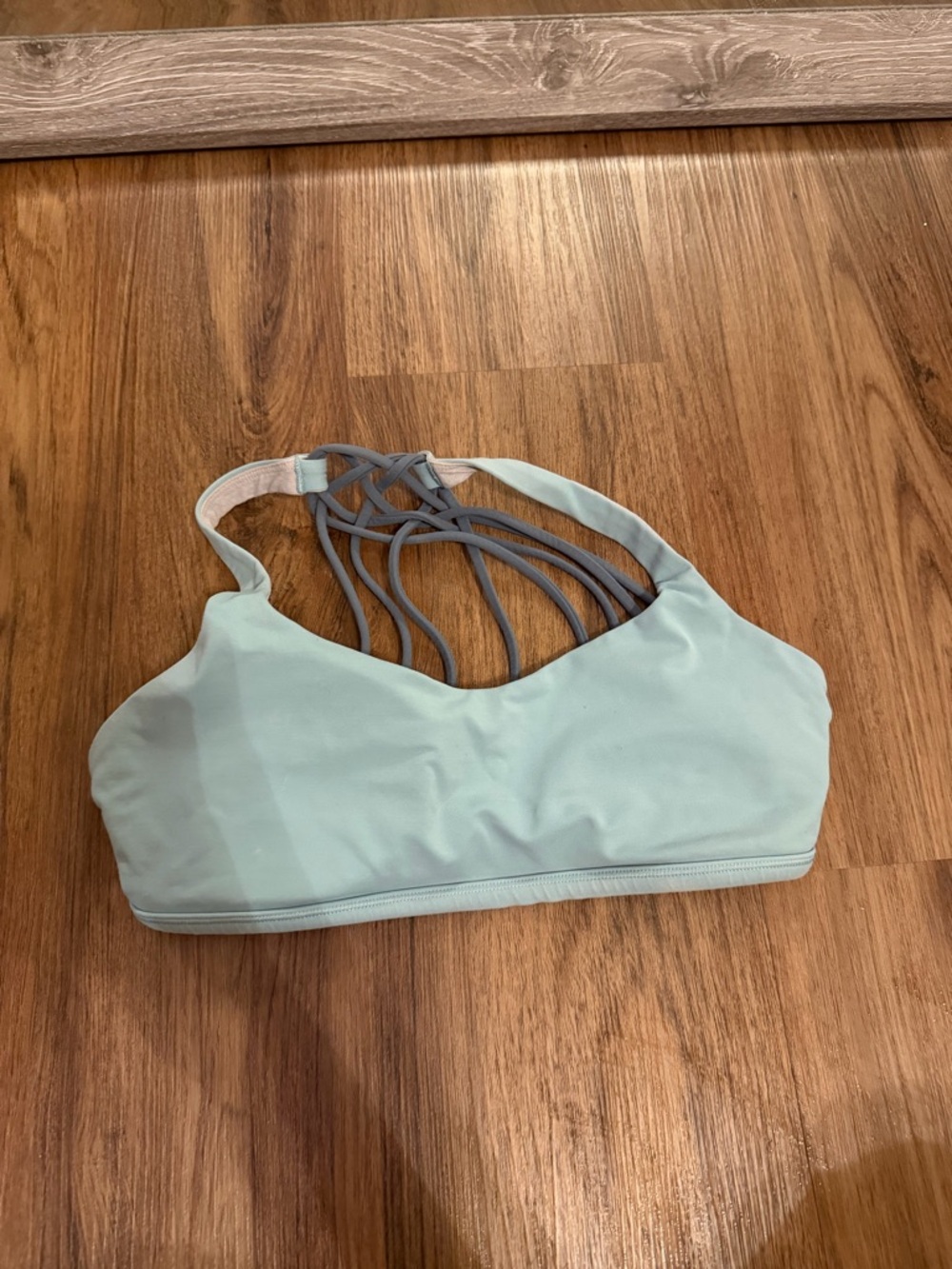 lululemon athletica Light Mint Strappy Back Sports Bra